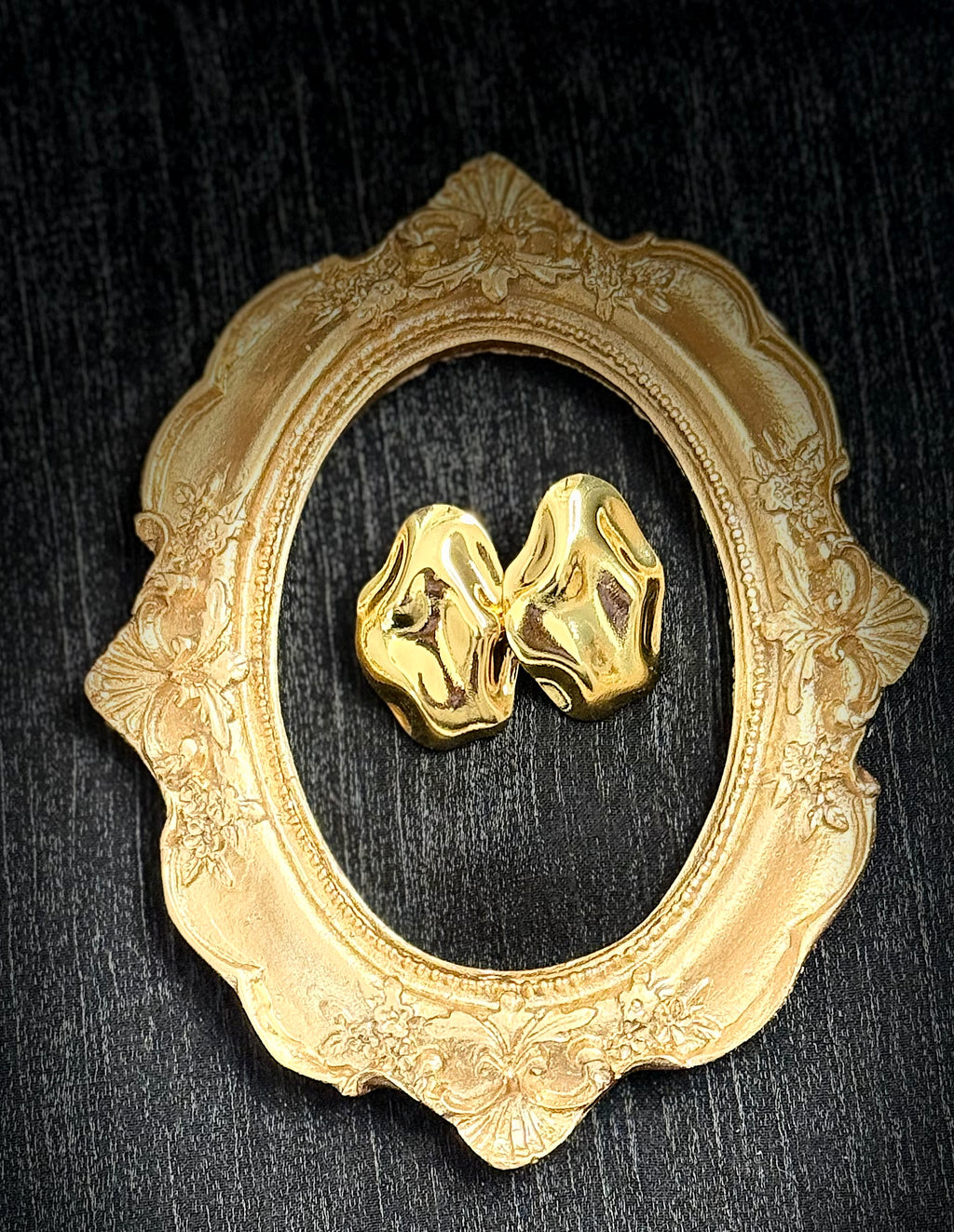 Minimalist Molten Earrings