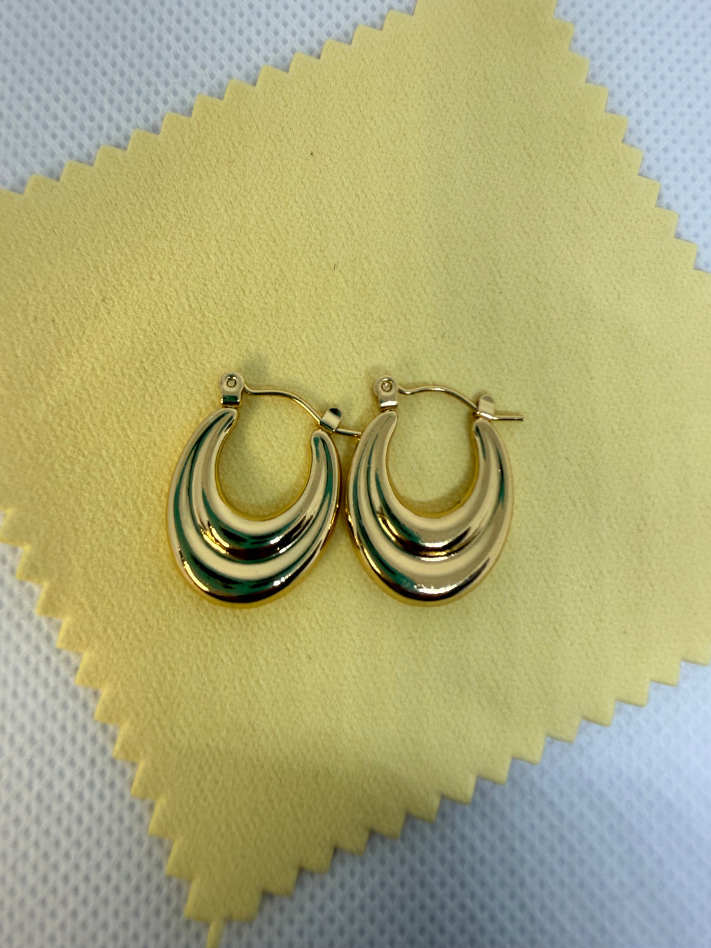 Ruby Hoops