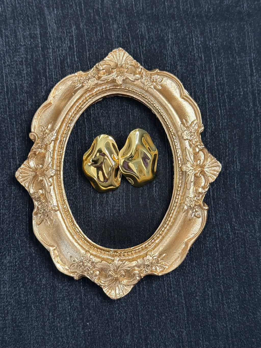 Minimalist Molten Earrings